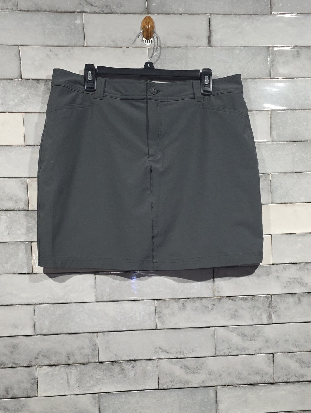 Eddie Bauer Dark Grey Women's Skirt-Skort Size 14